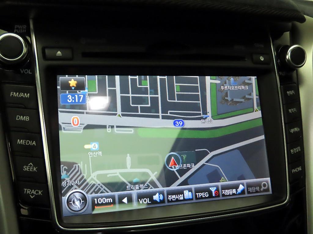 HYUNDAI i30 - Vista 8