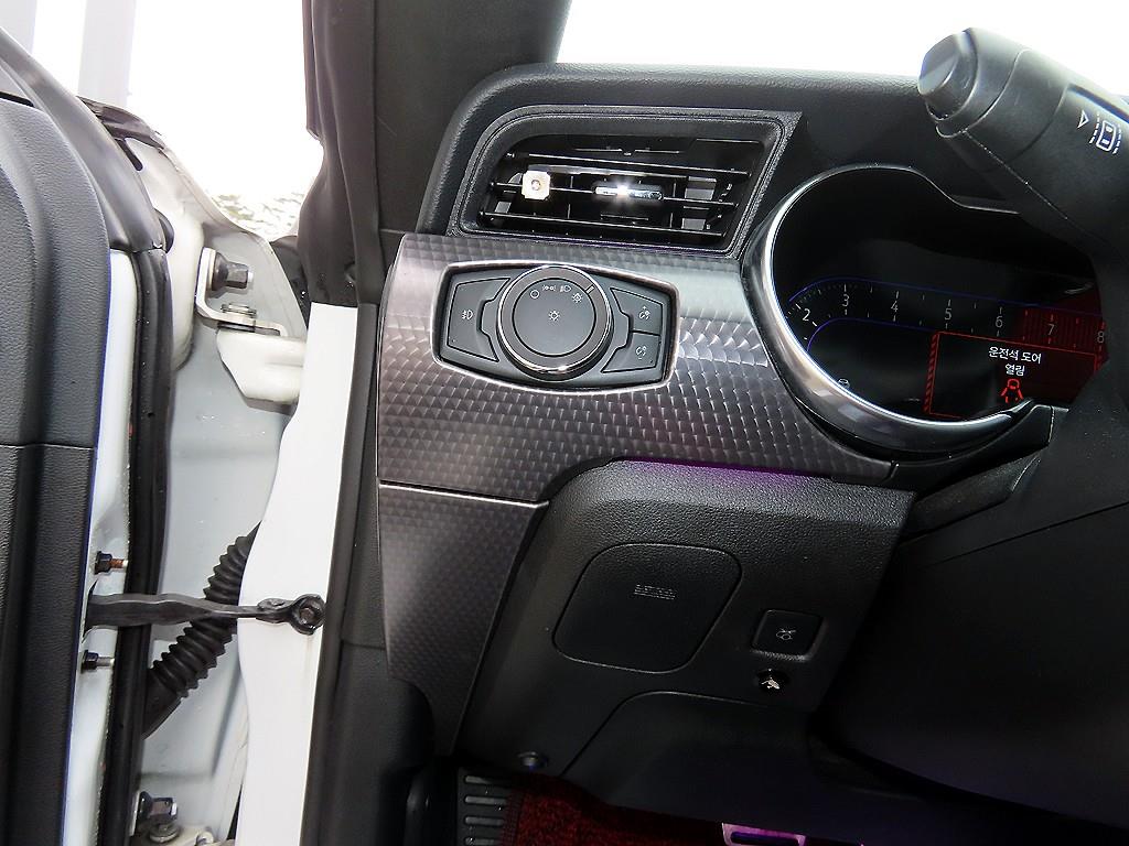 Ford Mustang 2019 Blanco - Importación desde Corea - HF Imports Iquique - Foto 13