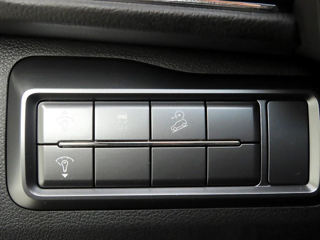 Ssangyong Tivoli - Vista 12