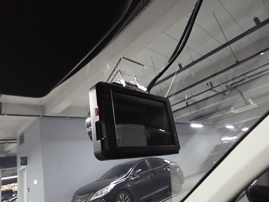 KIA K5 2020 Negro - Importación desde Corea - HF Imports Iquique - Foto 18