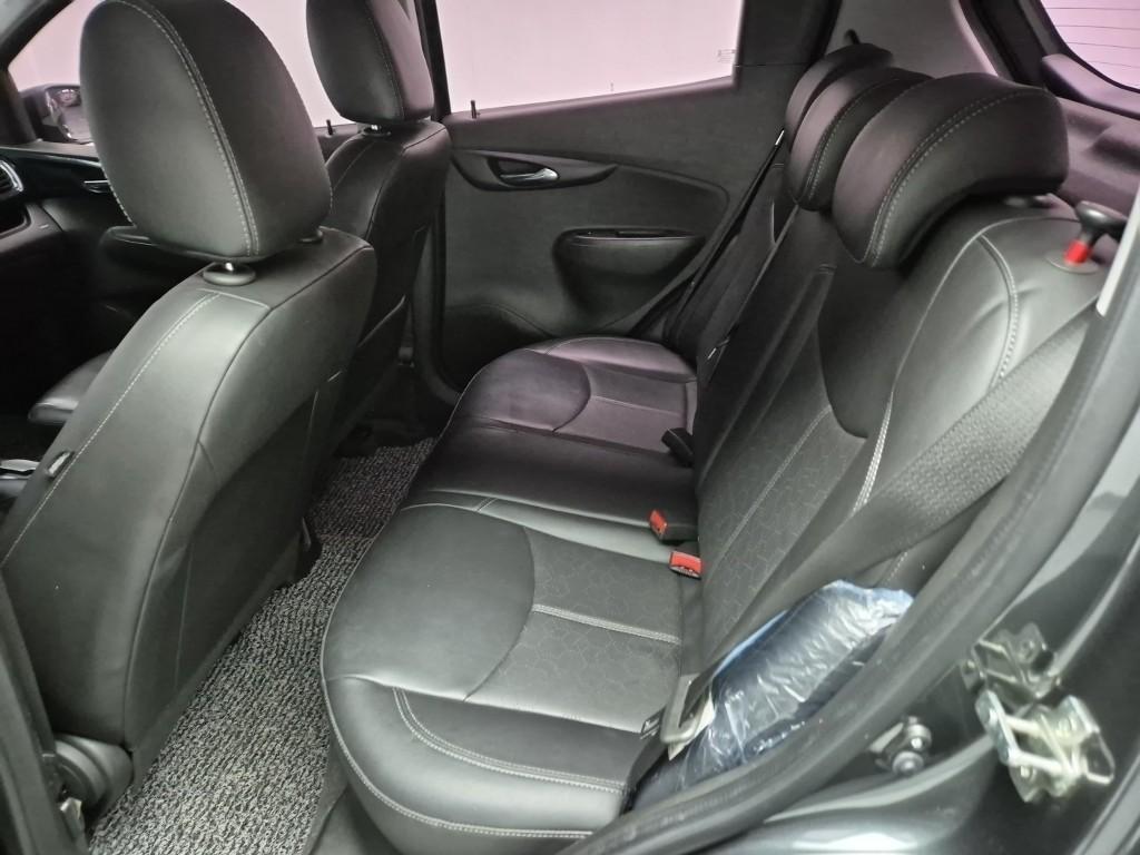 Chevrolet Spark - Vista 12