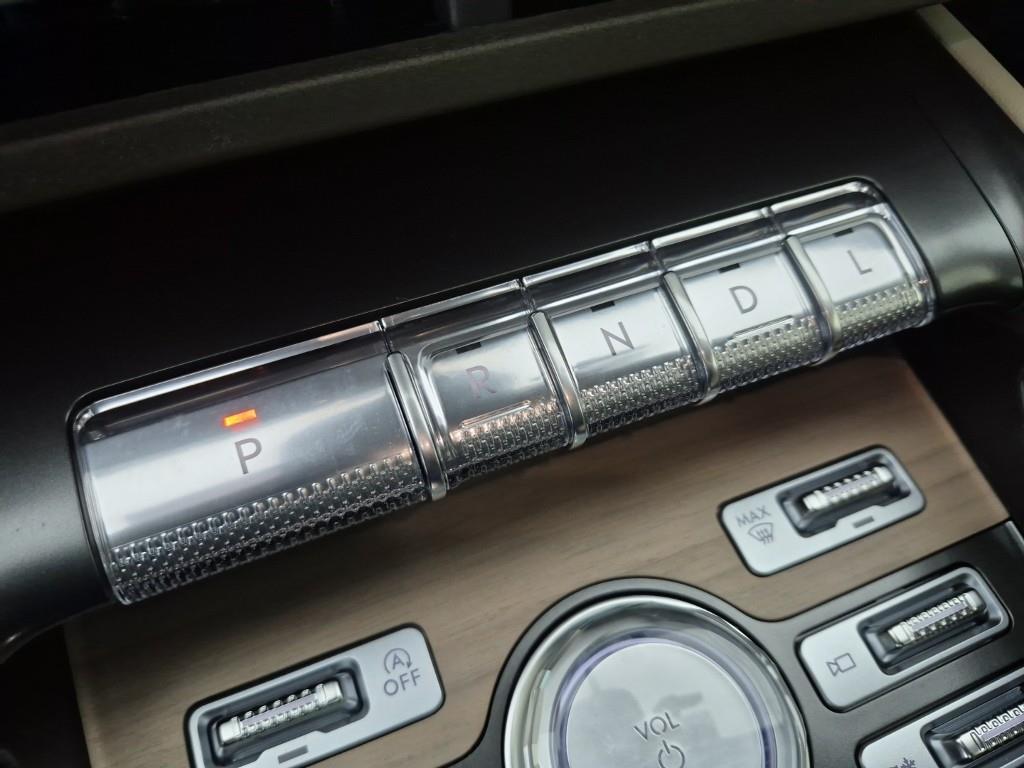 Lincoln Nautilus - Vista 8