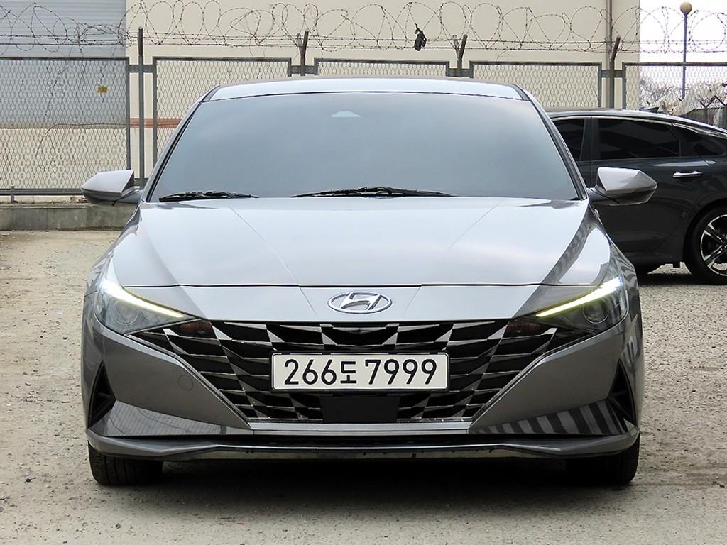 HYUNDAI Avante 2022 Gris - Importación desde Corea - HF Imports Iquique - Foto 1