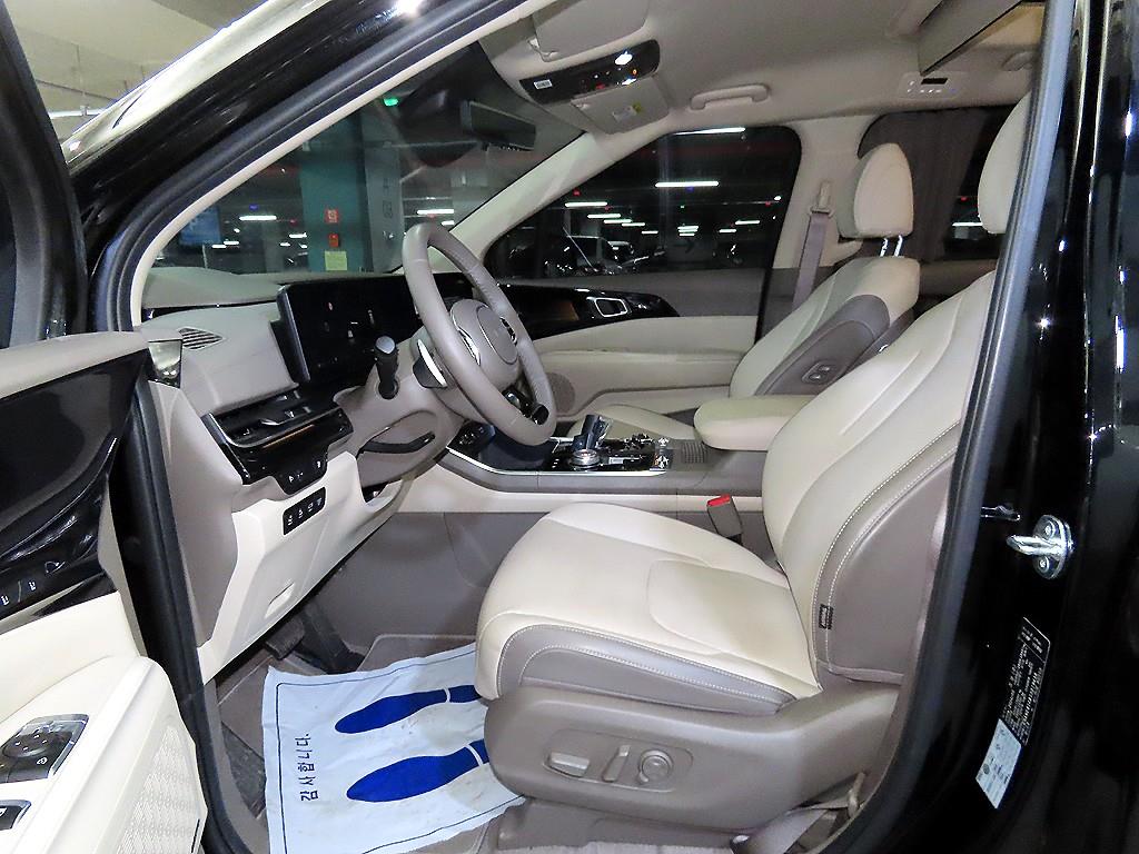 KIA Carnival - Vista 6