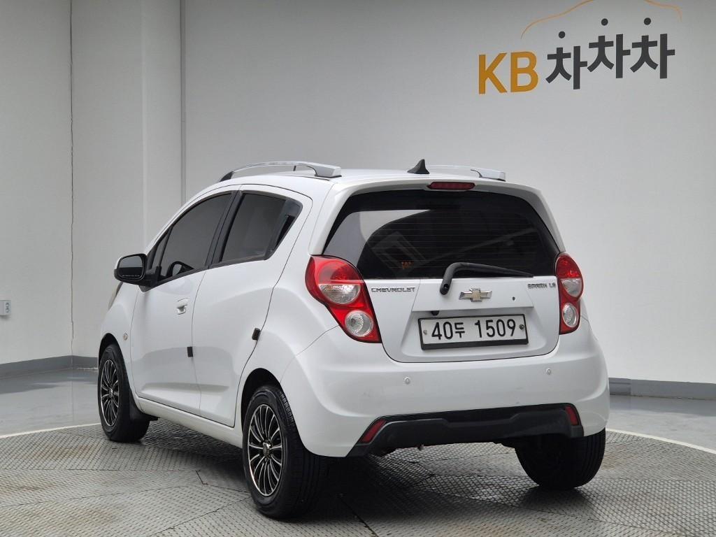 Chevrolet Spark - Vista 2