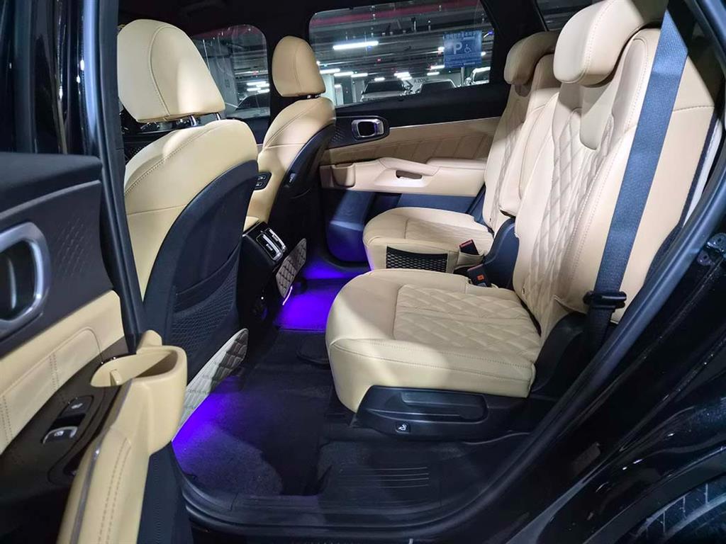 KIA Sorento - Vista 7