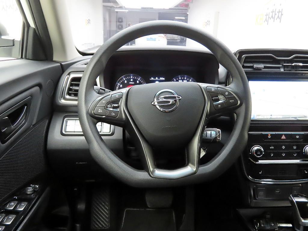 Ssangyong Tivoli - Vista 8