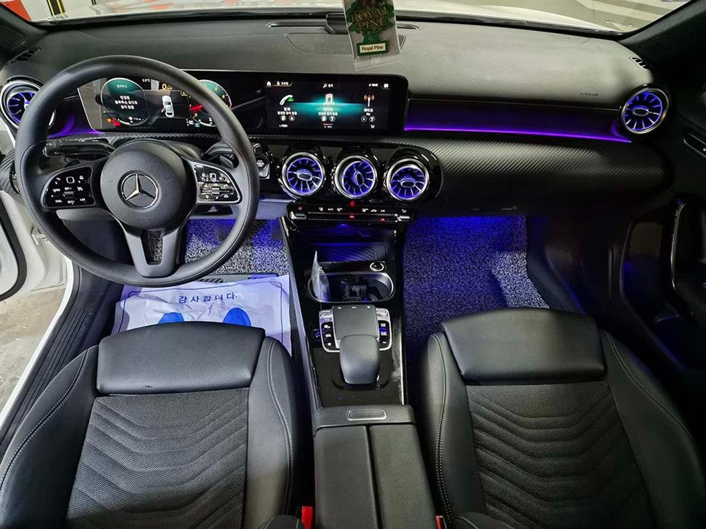 Mercedes Benz A Class - Vista 10