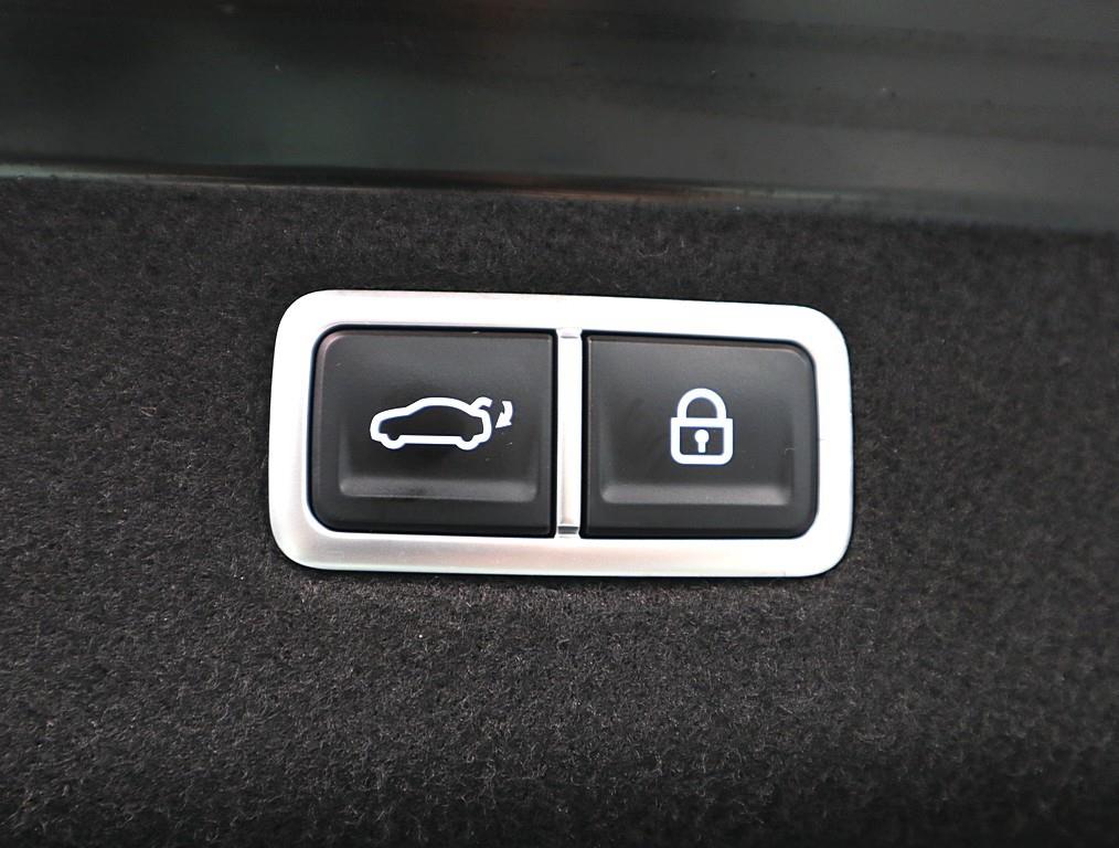 Genesis G70 2022 Negro - Importación desde Corea - HF Imports Iquique - Foto 16