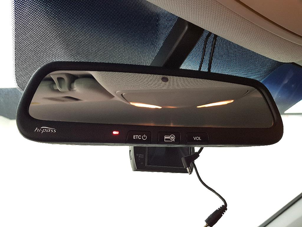 HYUNDAI Sonata - Vista 11