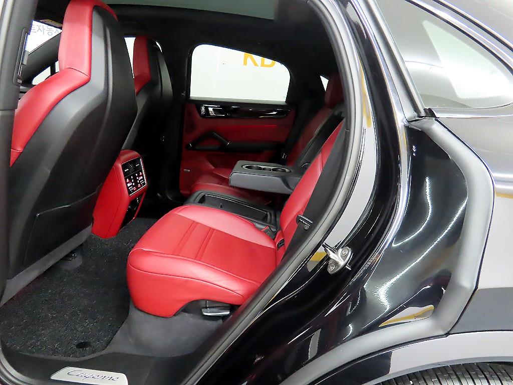 Porsche Cayenne - Vista 6