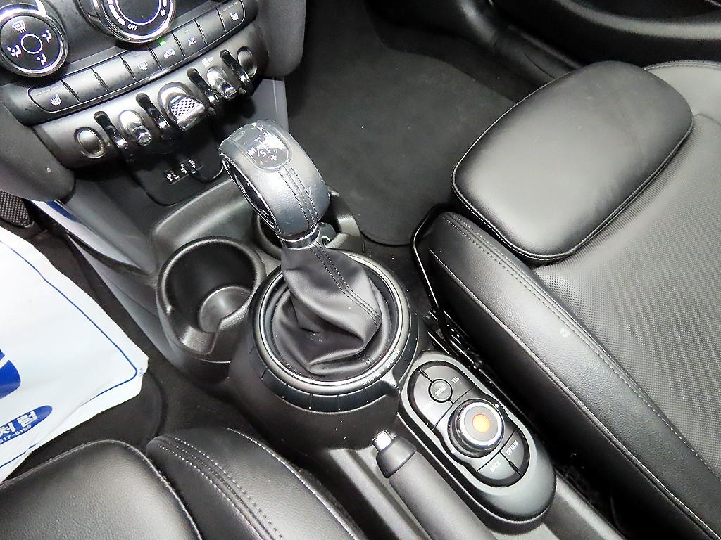 Mini Cooper - Vista 10