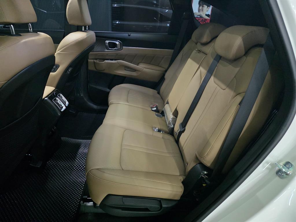 KIA Sorento 2025 Blanco - Importación desde Corea - HF Imports Iquique - Foto 15