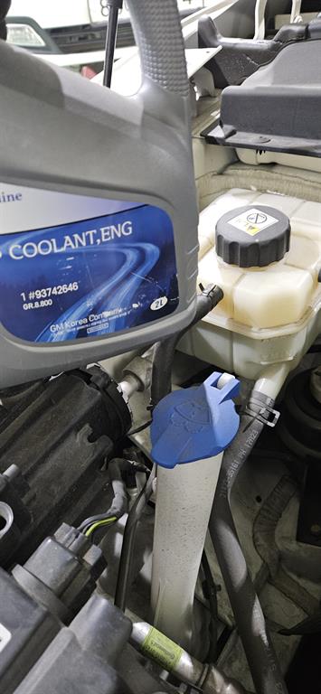 Ssangyong Tivoli 2017 Blanco - Importación desde Corea - HF Imports Iquique - Foto 20