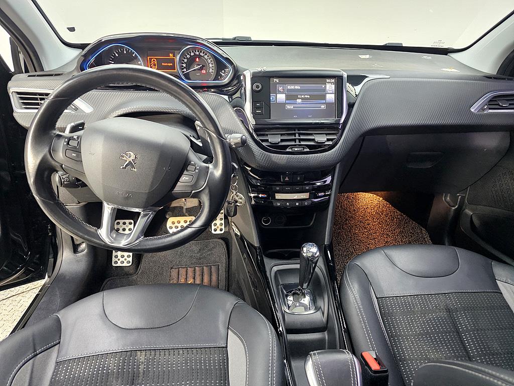 Peugeot 2008 - Vista 5