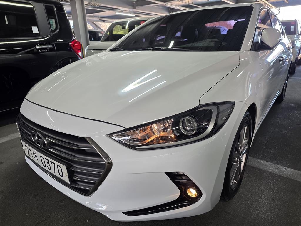 HYUNDAI Avante 2017 Blanco - Importación desde Corea - HF Imports Iquique - Foto 16