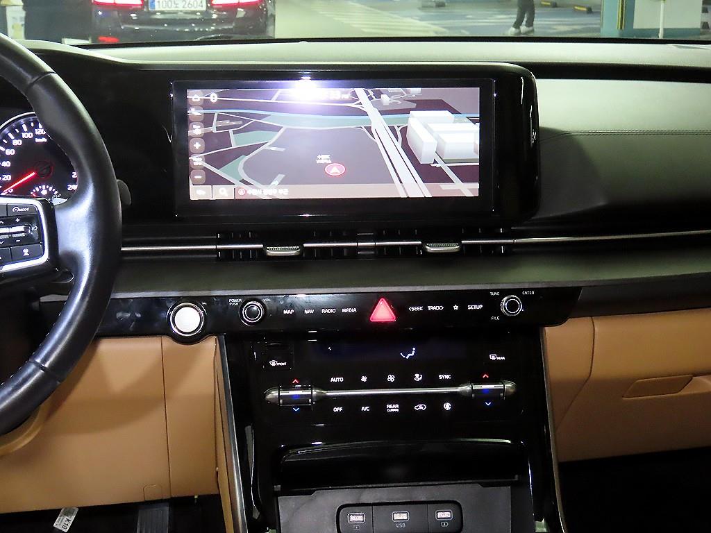 KIA Carnival - Vista 7