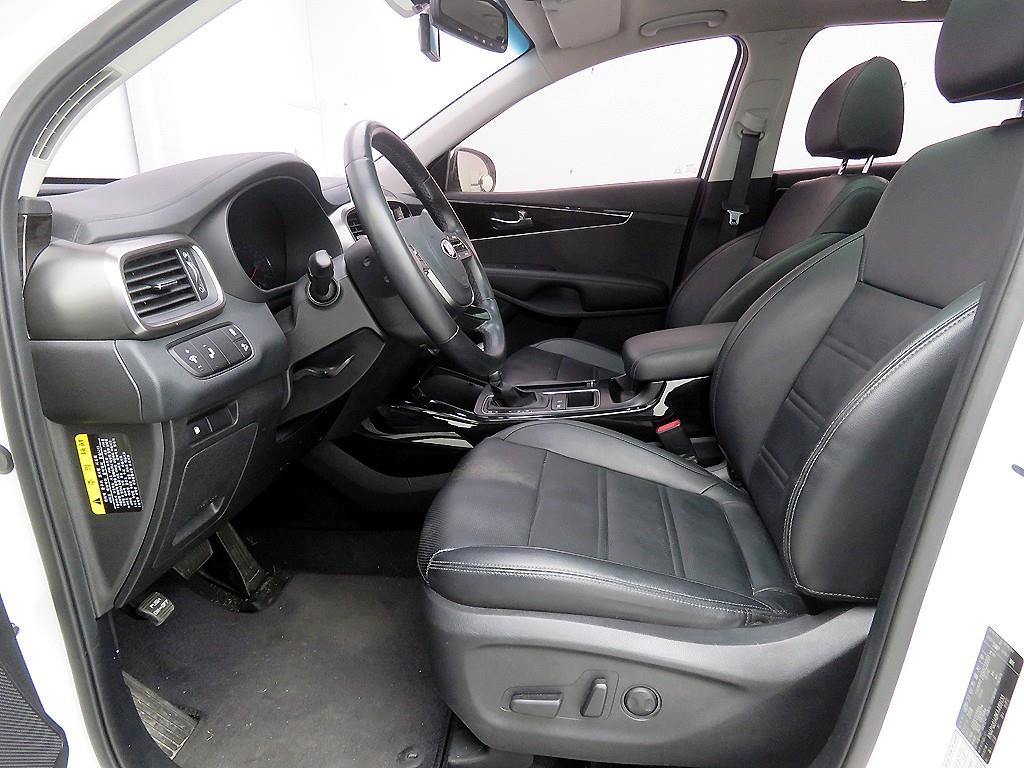 KIA Sorento - Vista 7