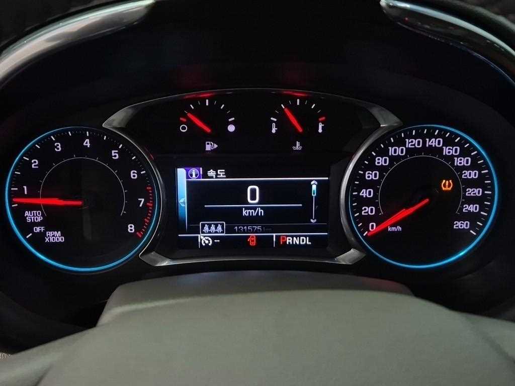 Chevrolet Malibu - Vista 6