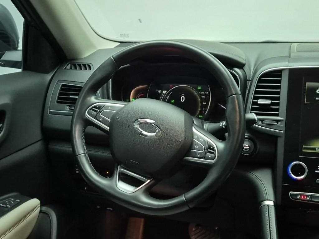 SAMSUNG QM6 - Vista 9