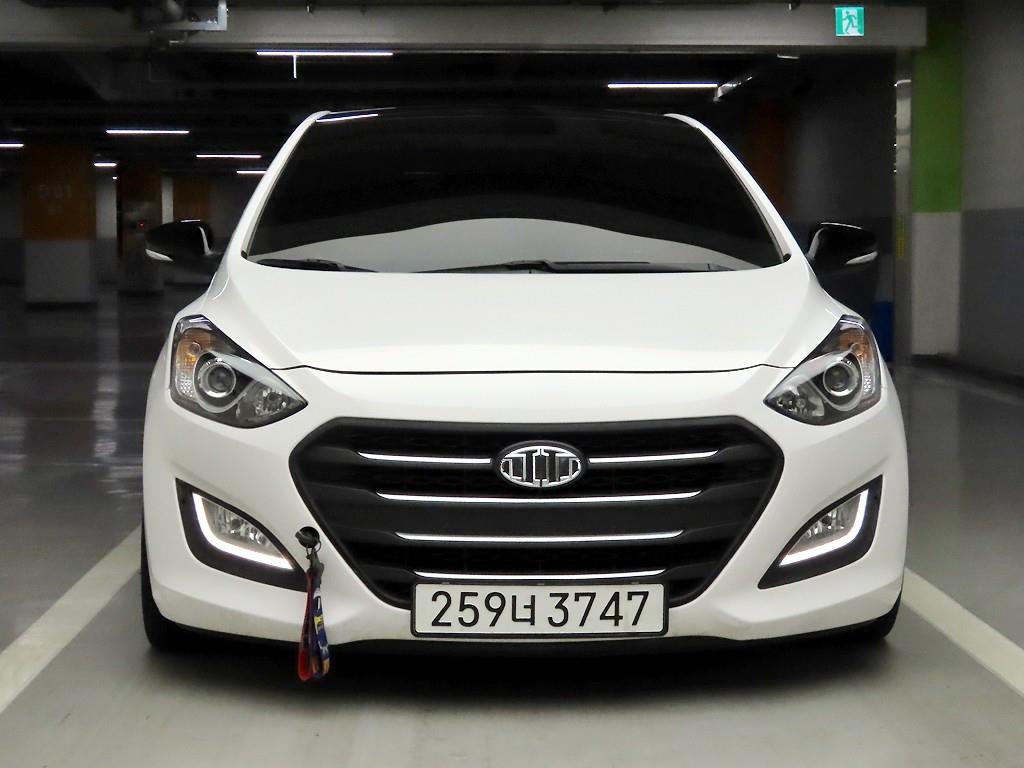HYUNDAI i30 - Vista 2