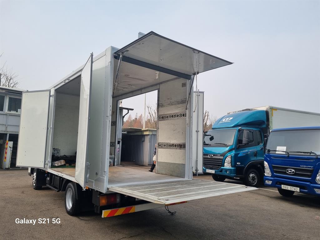 medium and large cargo truck 2018 Blanco - Importación desde Corea - HF Imports Iquique - Foto 15