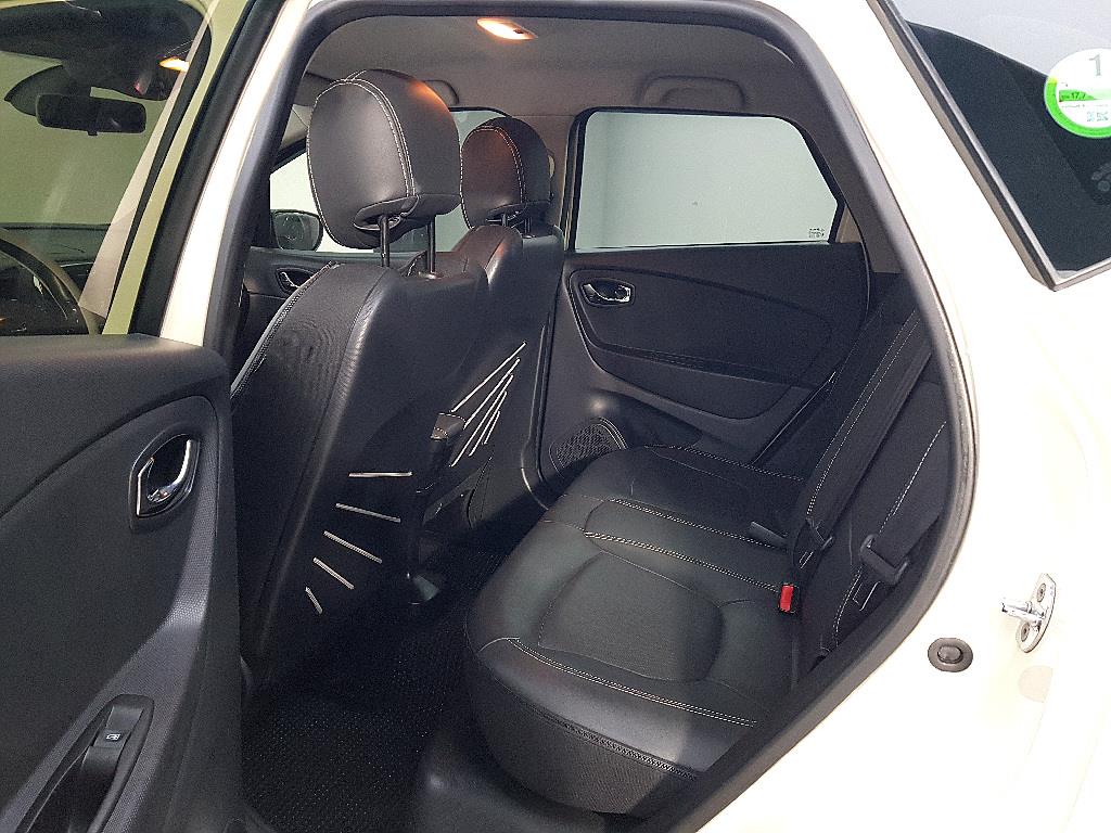 SAMSUNG QM3 - Vista 9