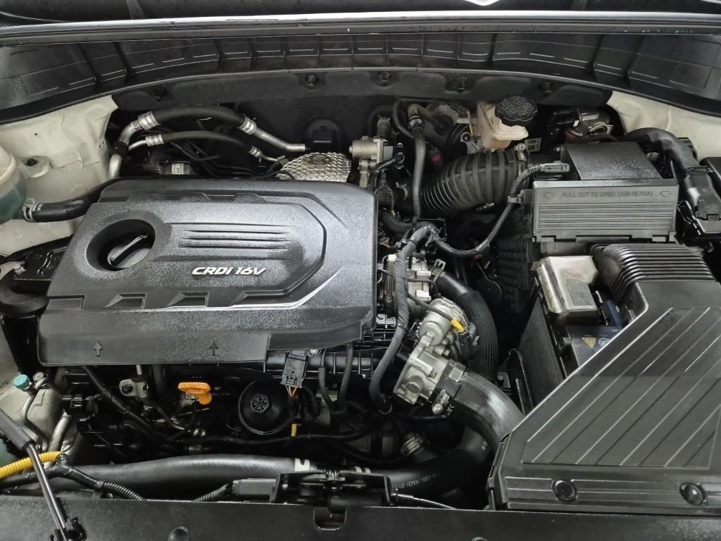 HYUNDAI Tucson - Vista 5