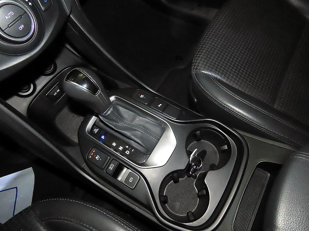 HYUNDAI Santa Fe - Vista 12