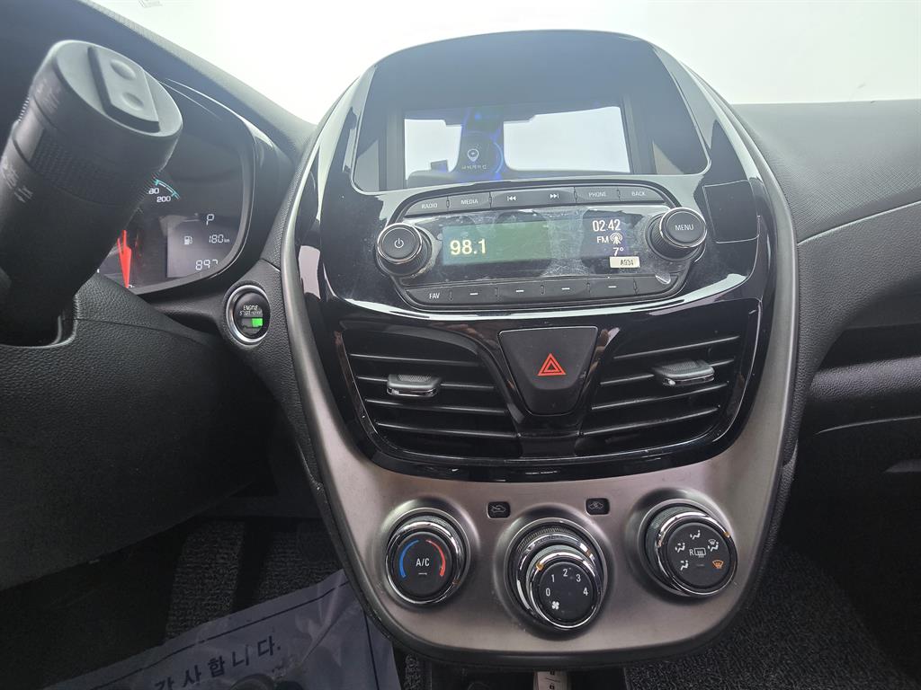 Chevrolet Spark - Vista 8