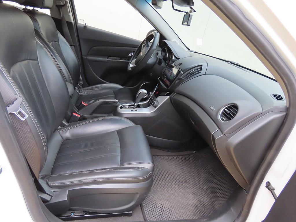 Chevrolet Cruise - Vista 8