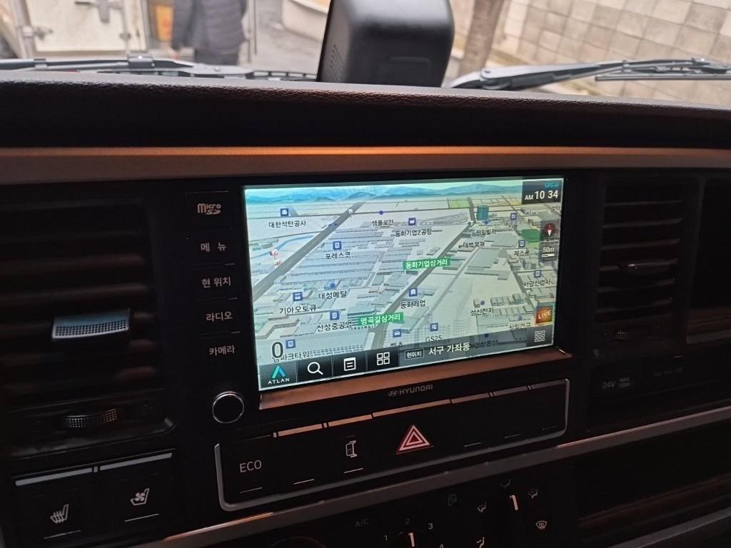 medium and large cargo truck - Vista 6