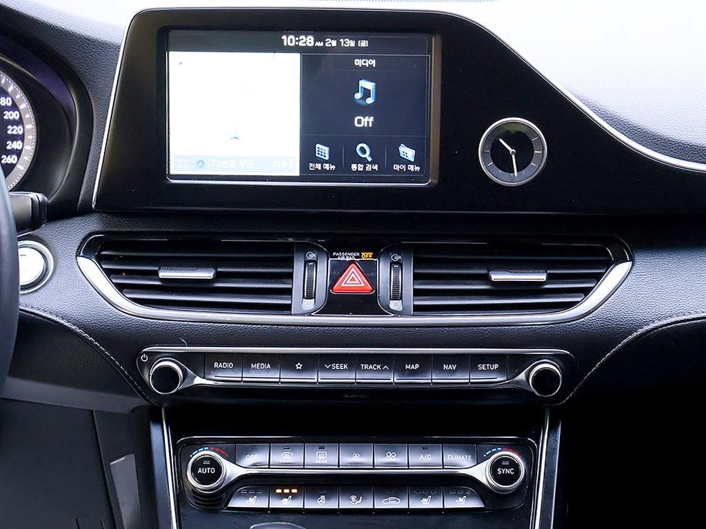 HYUNDAI Grandeur 2018 Blanco - Importación desde Corea - HF Imports Iquique - Foto 8