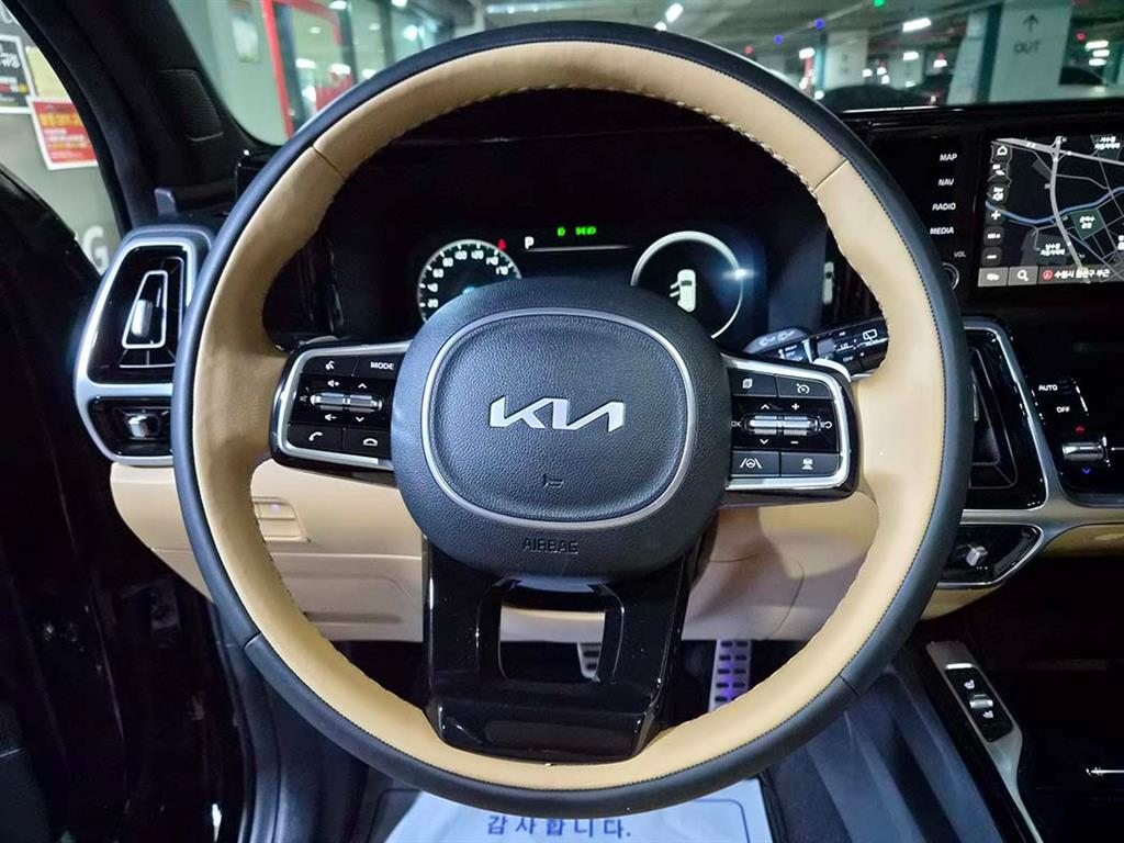 KIA Sorento - Vista 8