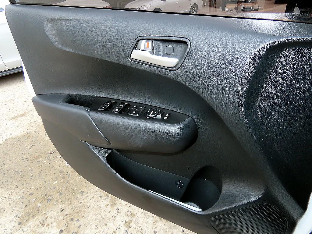 KIA Morning - Vista 11