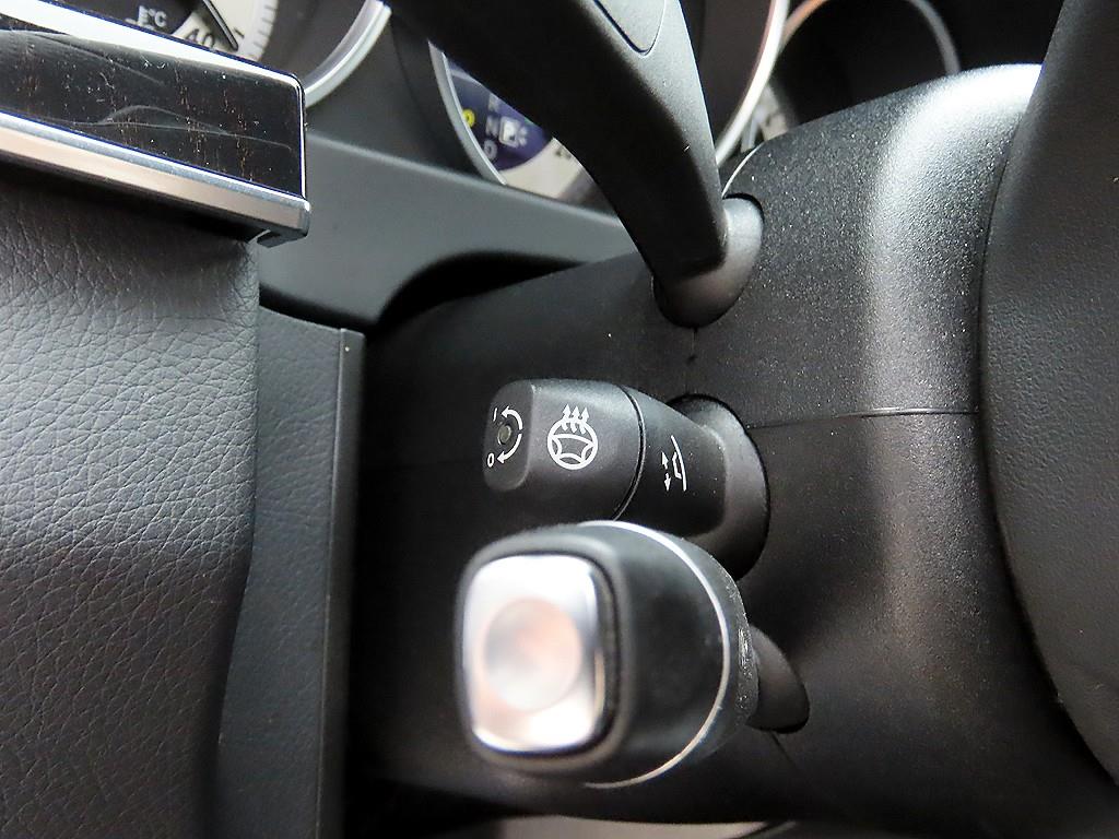 Mercedes Benz E class - Vista 11