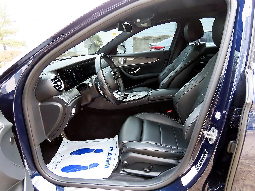 Mercedes Benz E class - Vista 5