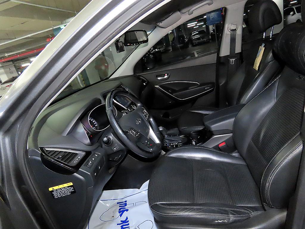 HYUNDAI Santa Fe - Vista 6