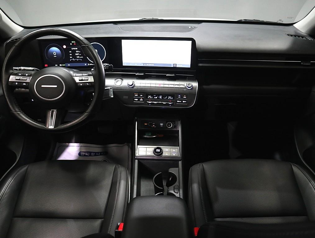 HYUNDAI Kona - Vista 5