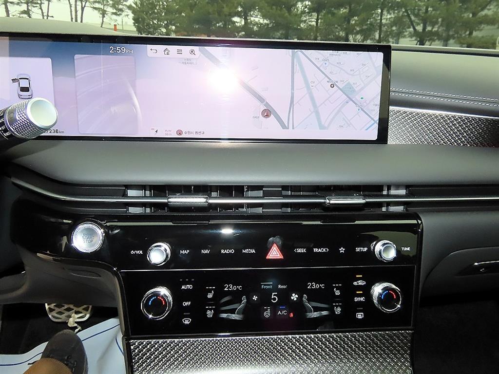 Genesis G80 2025 Gris - Importación desde Corea - HF Imports Iquique - Foto 14