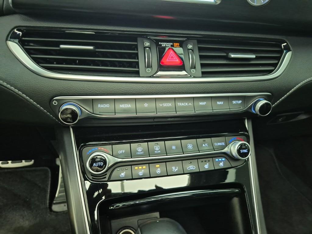 HYUNDAI Grandeur - Vista 10