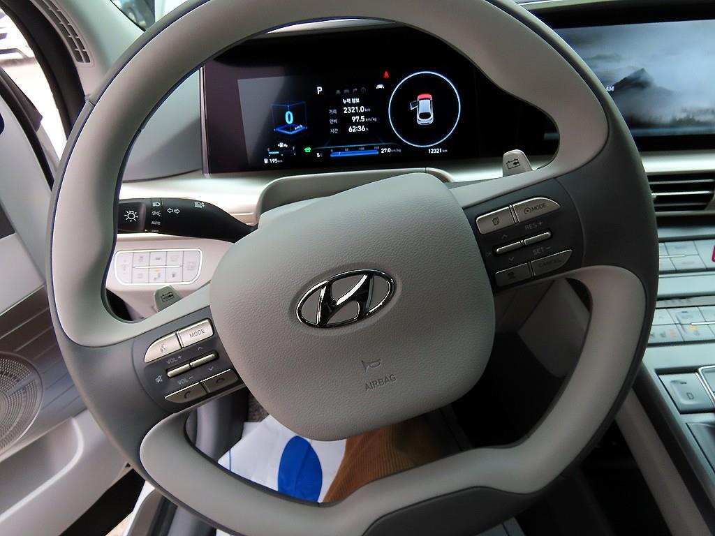 HYUNDAI Nexo - Vista 8