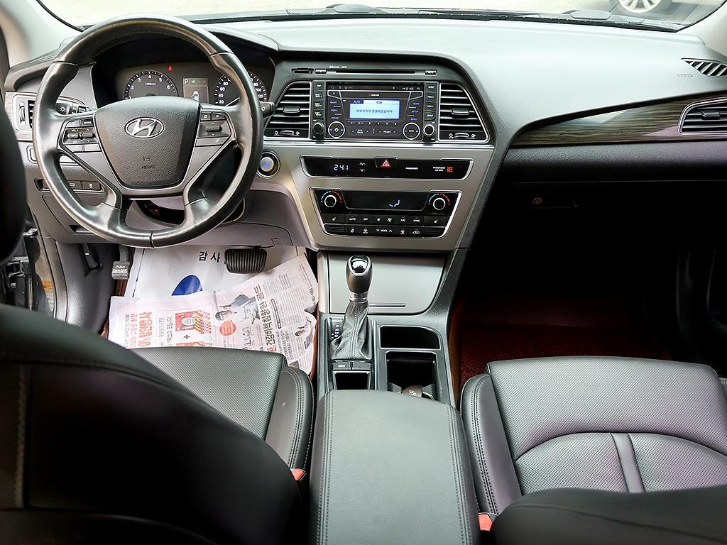 HYUNDAI Sonata - Vista 9