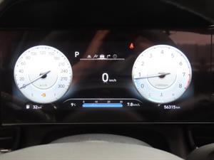 HYUNDAI Avante - Vista 10