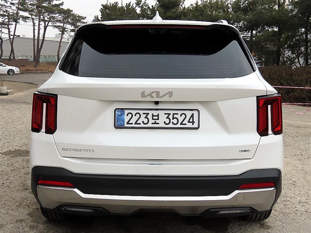 KIA Sorento - Vista 4