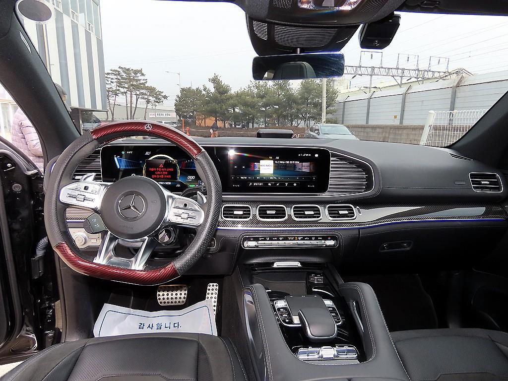 Mercedes Benz GLE Class - Vista 7