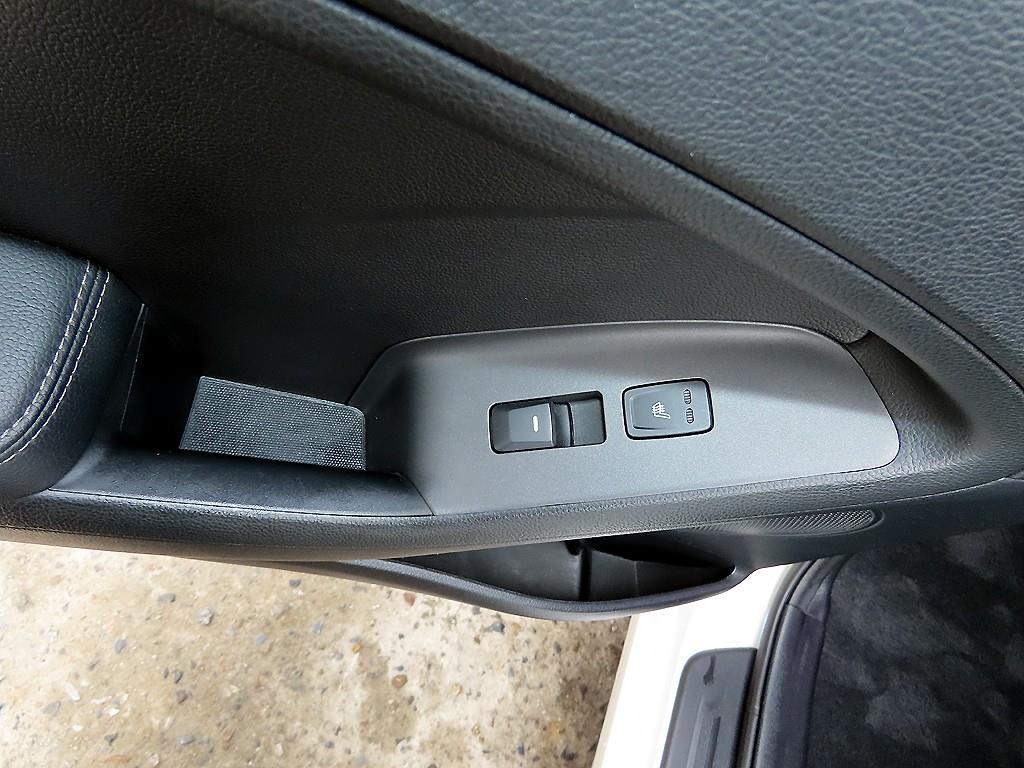 KIA K3 2015 Blanco - Importación desde Corea - HF Imports Iquique - Foto 16