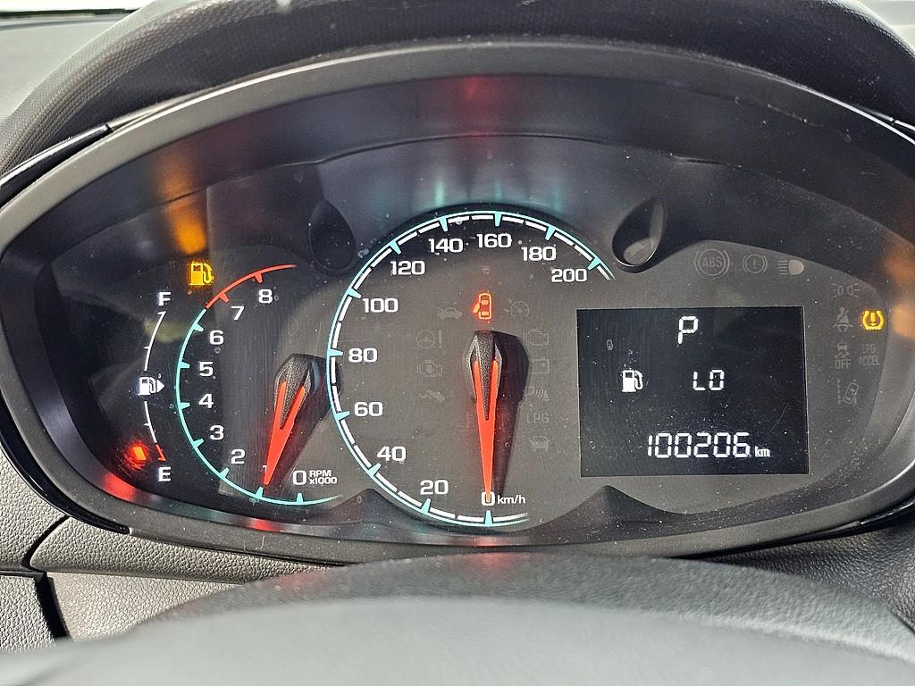 Chevrolet Spark - Vista 6