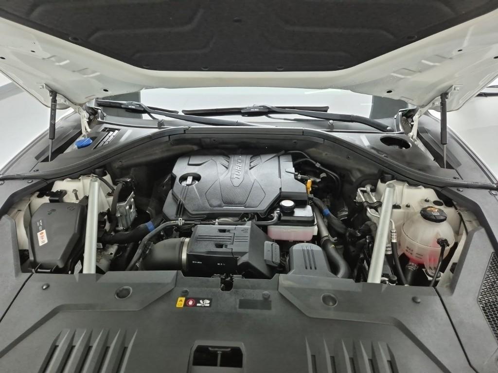 Genesis GV70 - Vista 5