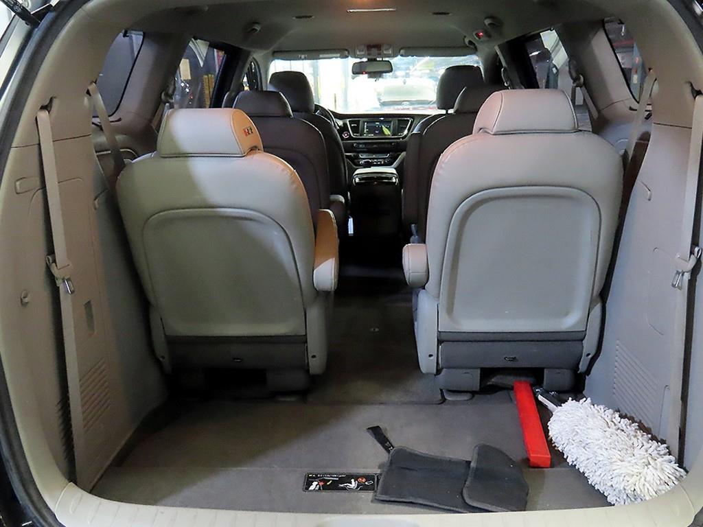 KIA Carnival 2016 Negro - Importación desde Corea - HF Imports Iquique - Foto 17